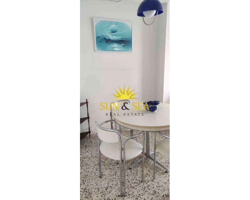 2 bedroom Penthouse for rent in Torrevieja with pool garage - € 900 (Ref: 8695919)