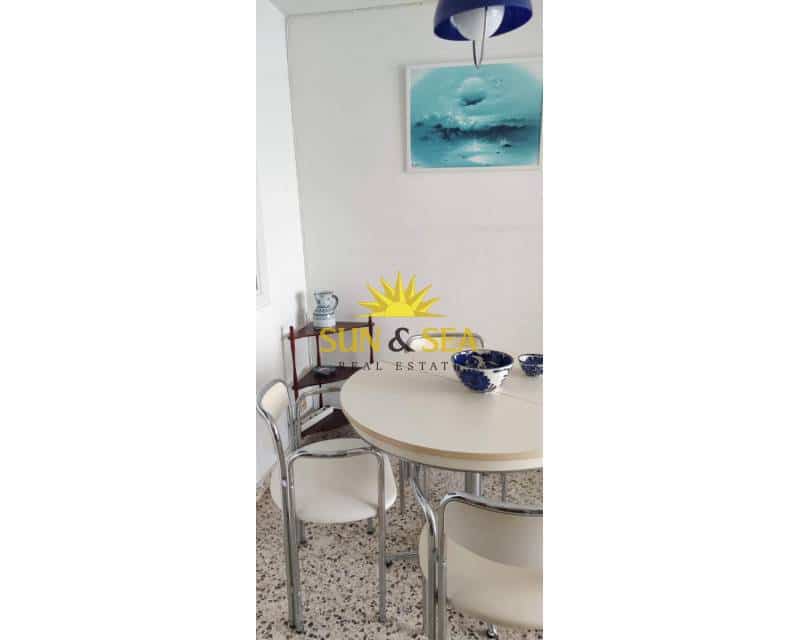 2 bedroom Penthouse for rent in Torrevieja with pool garage - € 900 (Ref: 8695919)
