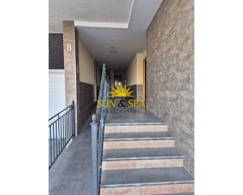 Apartamento de 2 habitaciones en Dolores en alquiler con garaje - 600 € (Ref: 8696160)