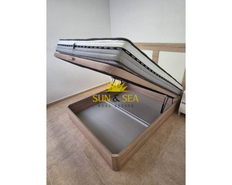 Apartamento de 2 habitaciones en Dolores en alquiler con garaje - 600 € (Ref: 8696160)