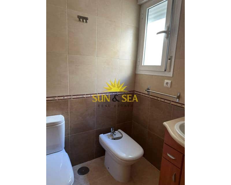 Apartamento de 2 habitaciones en Dolores en alquiler con garaje - 600 € (Ref: 8696160)