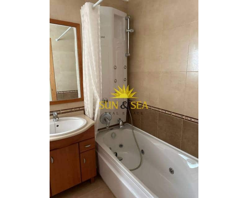 Apartamento de 2 habitaciones en Dolores en alquiler con garaje - 600 € (Ref: 8696160)