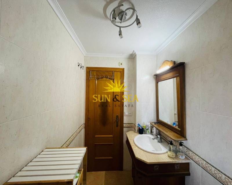 3 sovrum Lägenhet att hyra i Playa Honda med pool garage - 630 € (Ref: 8698785)