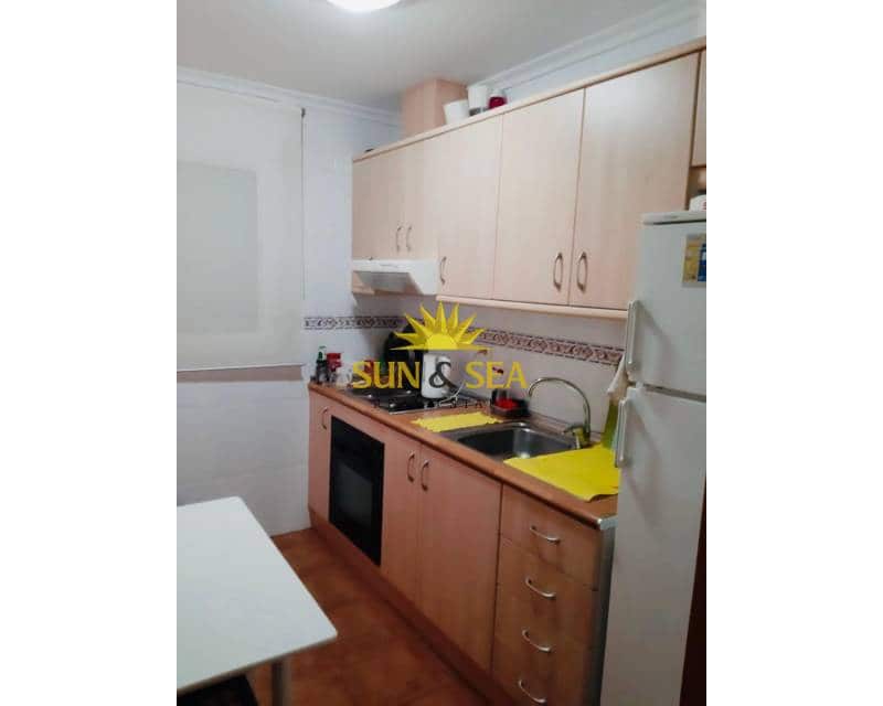 2 sovrum Villa för semesterbostäder i La Zenia med pool - 1 100 € (Ref: 8703550)