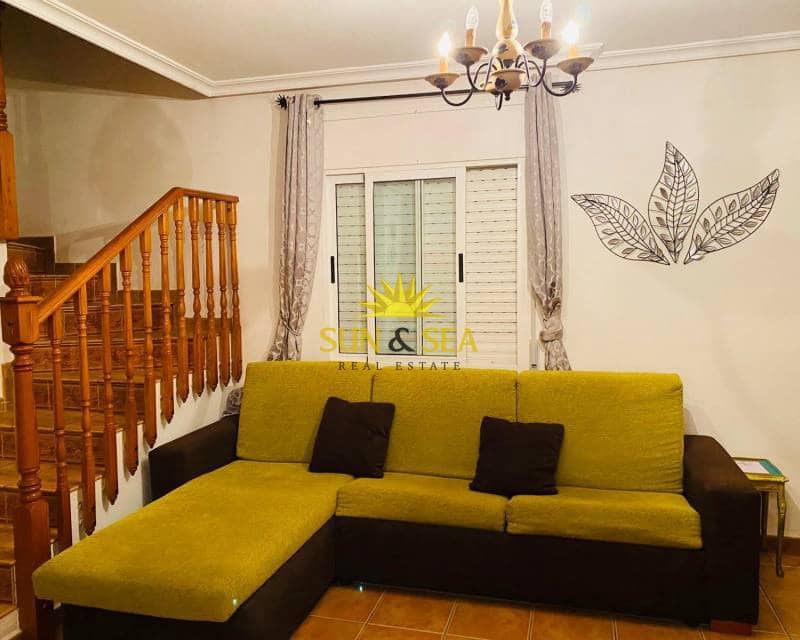 2 sovrum Villa för semesterbostäder i La Zenia med pool - 1 100 € (Ref: 8703550)