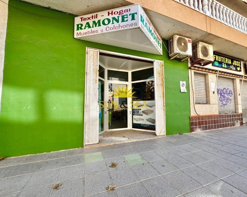 1 soveværelse Erhverv til salg i Torre de la Horadada - € 155.000 (Ref: 8705947)