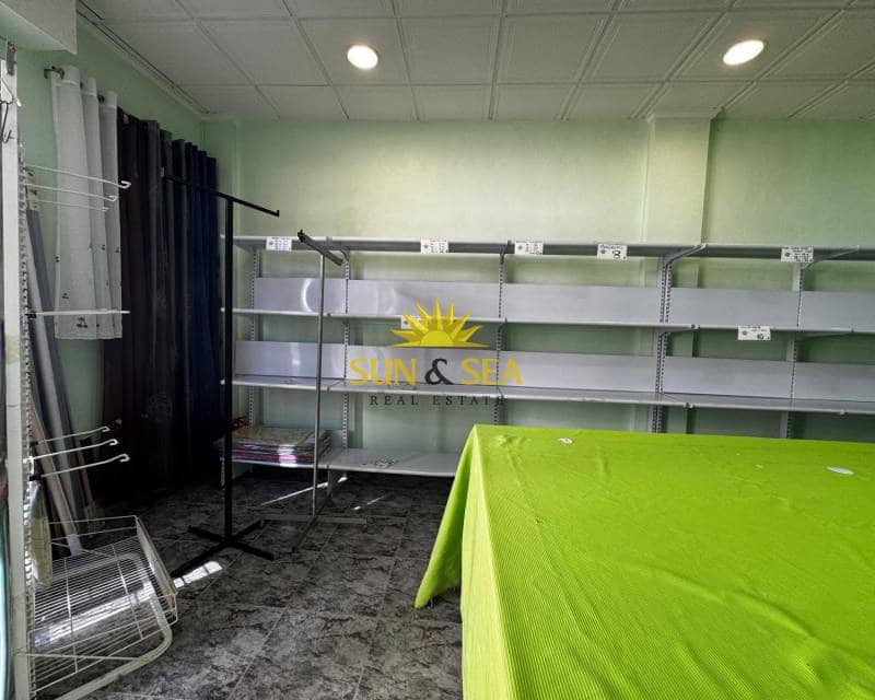 1 soveværelse Erhverv til salg i Torre de la Horadada - € 155.000 (Ref: 8705947)