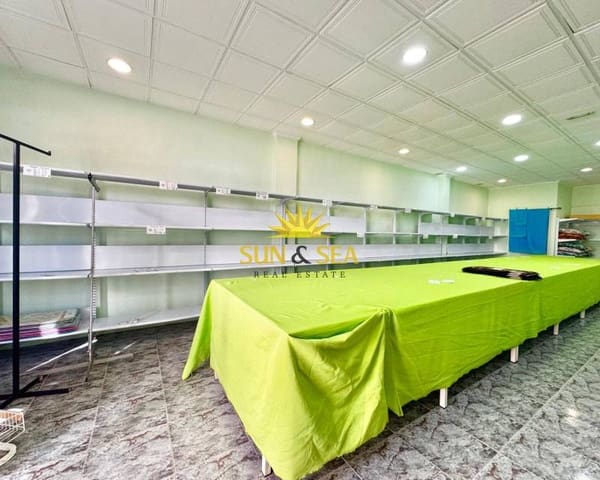 1 bedroom Commercial for sale in Torre de la Horadada, Pilar de la Horadada - € 155,000 (Ref: 8705947)