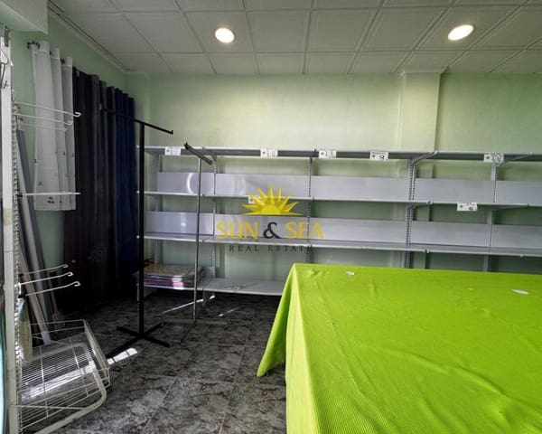 1 bedroom Commercial for sale in Torre de la Horadada, Pilar de la Horadada - € 155,000 (Ref: 8705947)