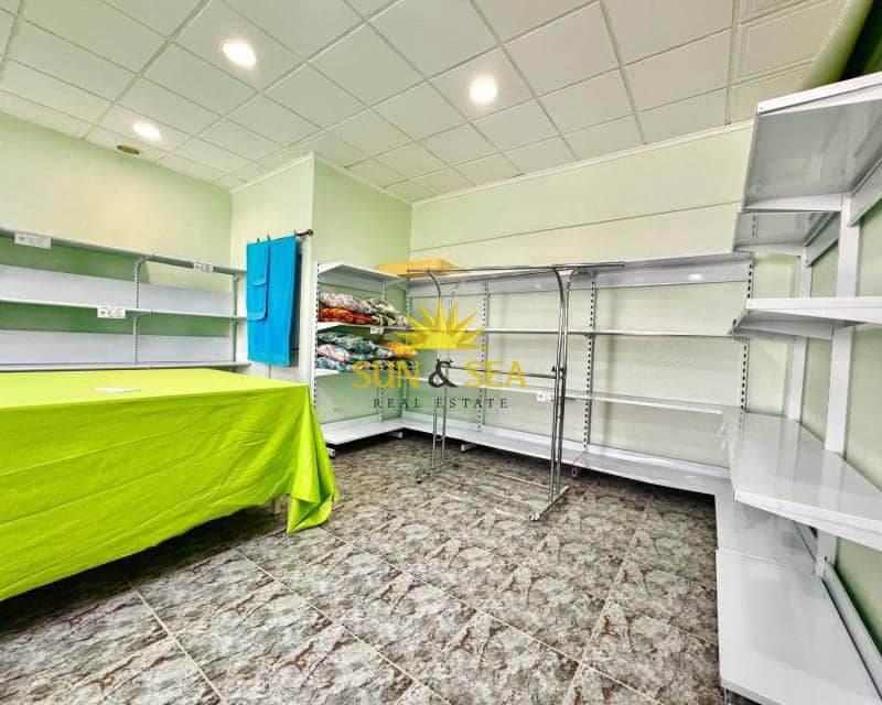 1 soveværelse Erhverv til salg i Torre de la Horadada - € 155.000 (Ref: 8705947)