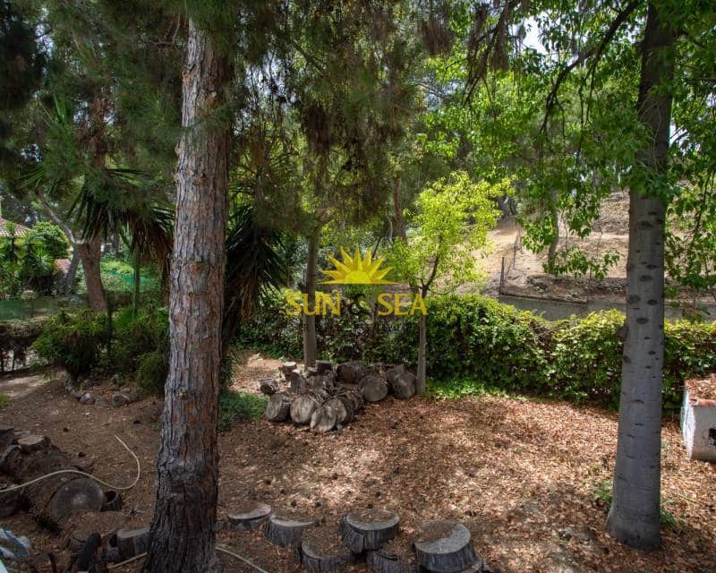 4 makuuhuone Huvila myytävänä paikassa Las Torres de Cotillas mukana uima-altaan 
autotalli - 420 000 € (Ref: 8707336)