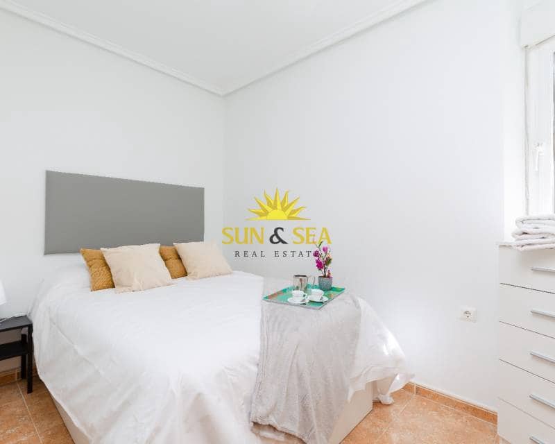 3 soverom Leilighet til leie i Guardamar del Segura - € 700 (Ref: 8707468)