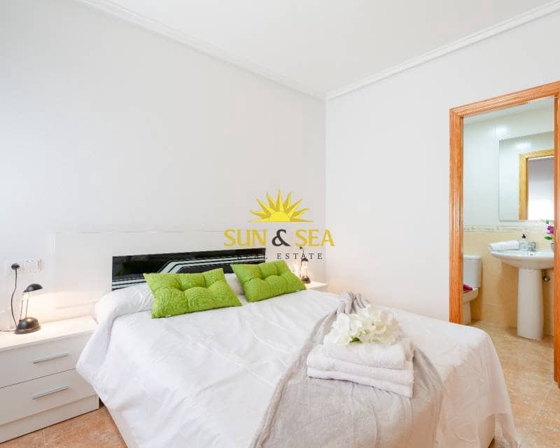 3 soverom Leilighet til leie i Guardamar del Segura - € 700 (Ref: 8707468)