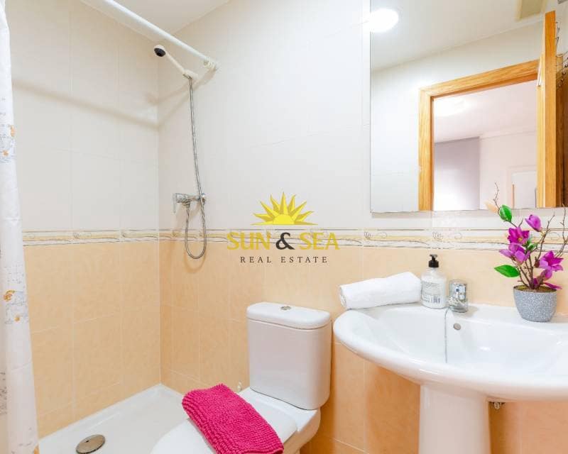 3 soverom Leilighet til leie i Guardamar del Segura - € 700 (Ref: 8707468)