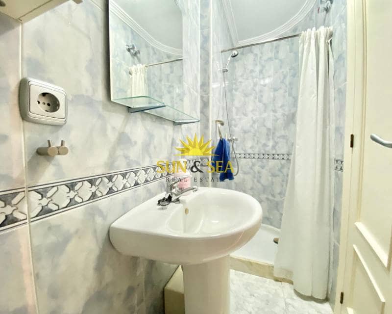 2 Zimmer Villa zu vermieten in Orihuela Costa mit Pool Garage - 1.050 € (Ref: 8708296)