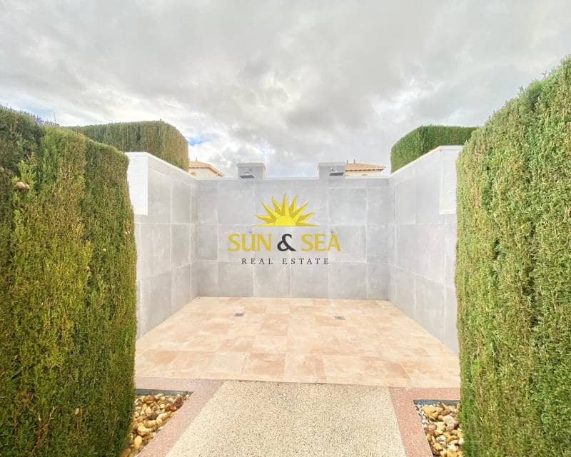 2 Zimmer Villa zu vermieten in Orihuela Costa mit Pool Garage - 1.050 € (Ref: 8708296)