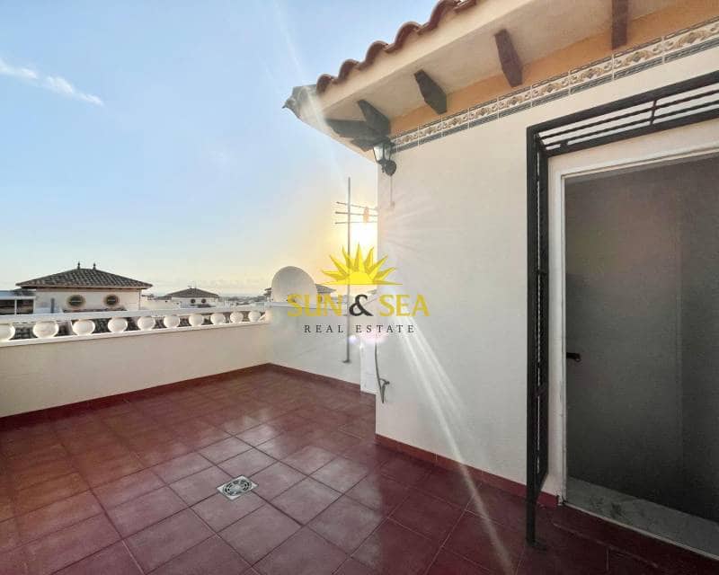 2 bedroom Villa for rent in Orihuela Costa with pool garage - € 1,050 (Ref: 8708296)