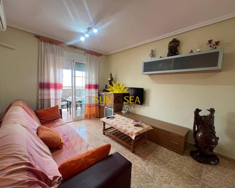 3 sovrum Lägenhet att hyra i Mar de Cristal med pool - 650 € (Ref: 8708918)