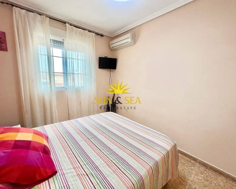 3 sovrum Lägenhet att hyra i Mar de Cristal med pool - 650 € (Ref: 8708918)