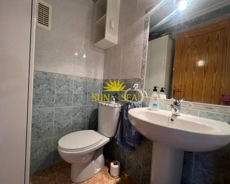 3 sovrum Lägenhet att hyra i Mar de Cristal med pool - 650 € (Ref: 8708918)