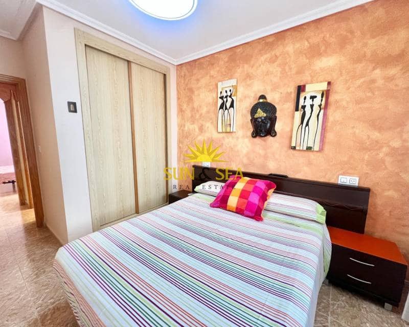 3 sovrum Lägenhet att hyra i Mar de Cristal med pool - 650 € (Ref: 8708918)