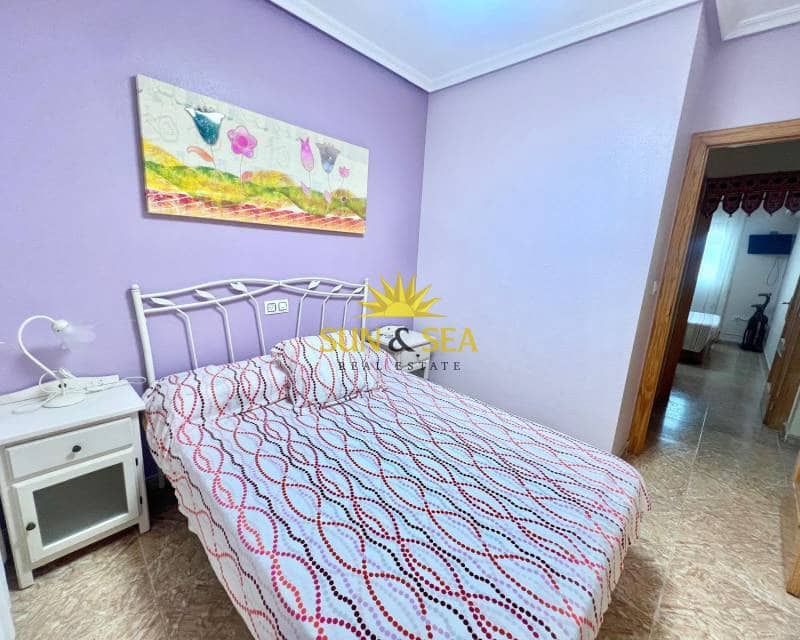 3 sovrum Lägenhet att hyra i Mar de Cristal med pool - 650 € (Ref: 8708918)