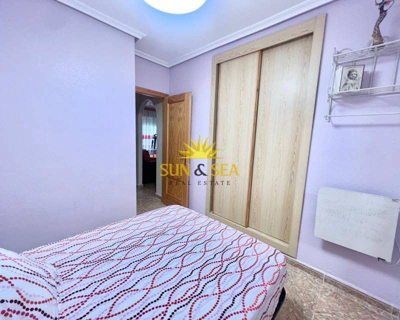 3 sovrum Lägenhet att hyra i Mar de Cristal med pool - 650 € (Ref: 8708918)