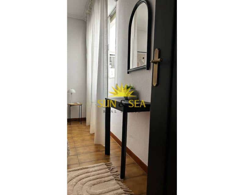 3 camera da letto Appartamento da affittare in Torrevieja - 1.000 € (Rif: 8713097)