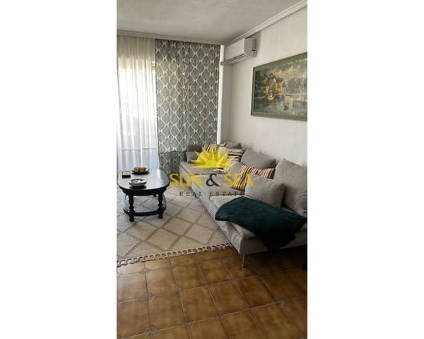 3 bedroom Apartment for rent in Centro, Torrevieja - € 1,000 (Ref: 8713097)