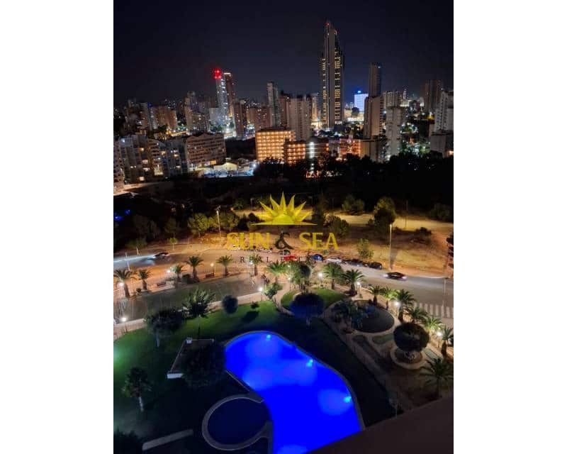 2 camera da letto Appartamento da affittare in Benidorm con piscina garage - 900 € (Rif: 8713100)