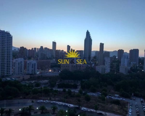 2 bedroom Apartment for rent in Benidorm with pool garage - € 900 (Ref: 8713100)