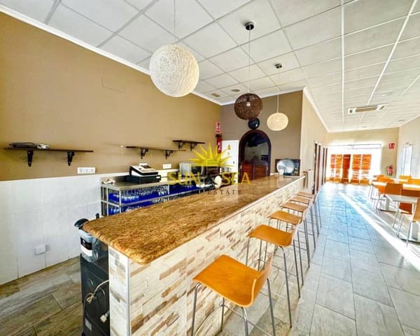Restaurant/Bar for sale in Pinar de Campoverde, Pilar de la Horadada - € 190,000 (Ref: 8713175)