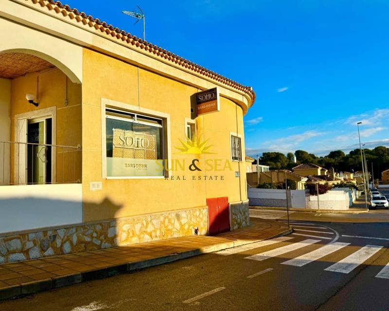 Restaurant/Bar for sale in Pinar de Campoverde - € 190,000 (Ref: 8713175)