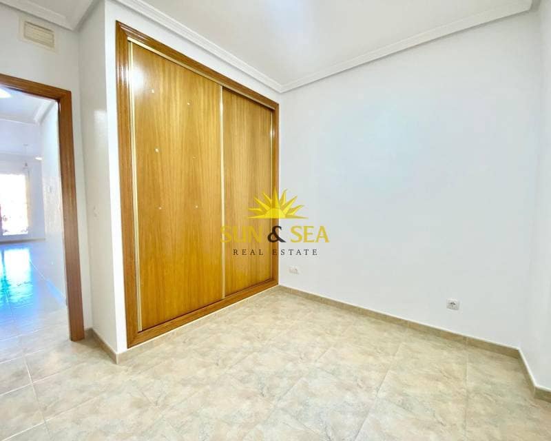 2 slaapkamer Appartement te huur in San Pedro del Pinatar - € 600 (Ref: 8714418)