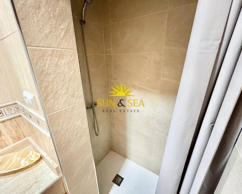 1 soverom Villa til leie i Elche / Elx - € 950 (Ref: 8741074)