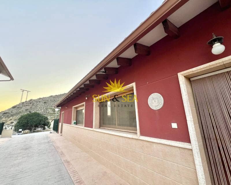 1 soverom Villa til leie i Elche / Elx - € 950 (Ref: 8741074)