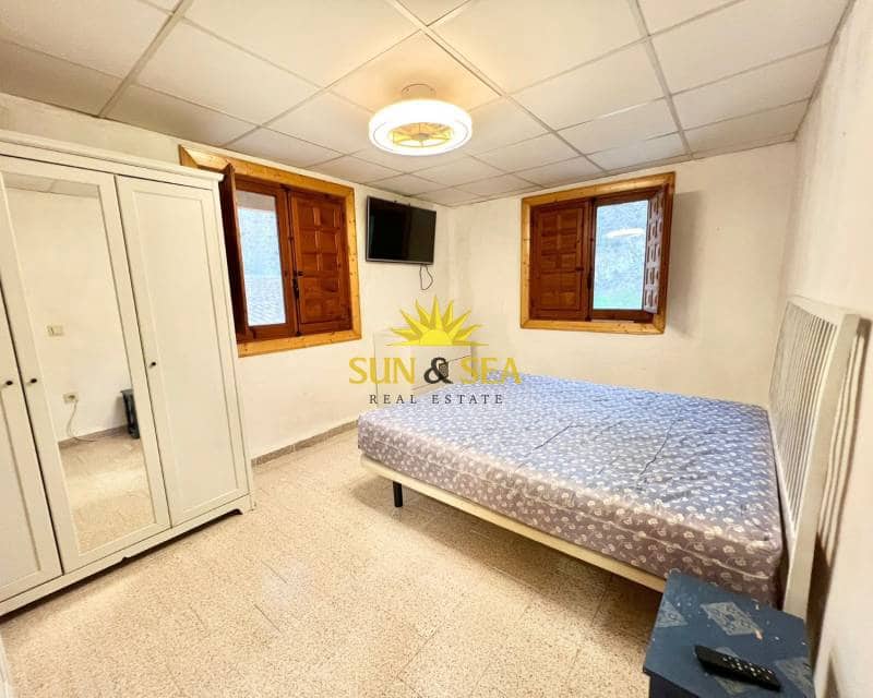 5 slaapkamer Villa te huur in Elche / Elx met zwembad - € 1.850 (Ref: 8741265)