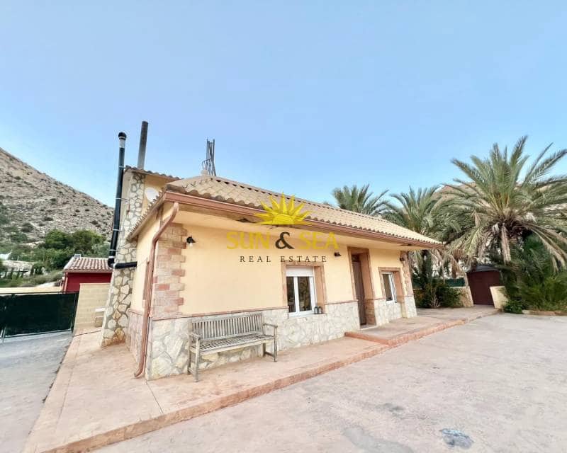 5 slaapkamer Villa te huur in Elche / Elx met zwembad - € 1.850 (Ref: 8741265)