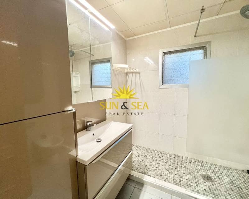 5 slaapkamer Villa te huur in Elche / Elx met zwembad - € 1.850 (Ref: 8741265)