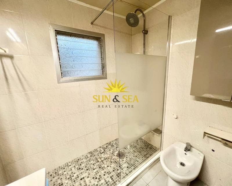 5 slaapkamer Villa te huur in Elche / Elx met zwembad - € 1.850 (Ref: 8741265)