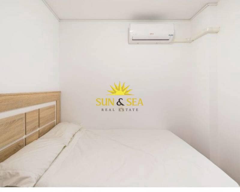 3 chambre Appartement à vendre à La Mata avec garage - 190 000 € (Ref: 8747900)