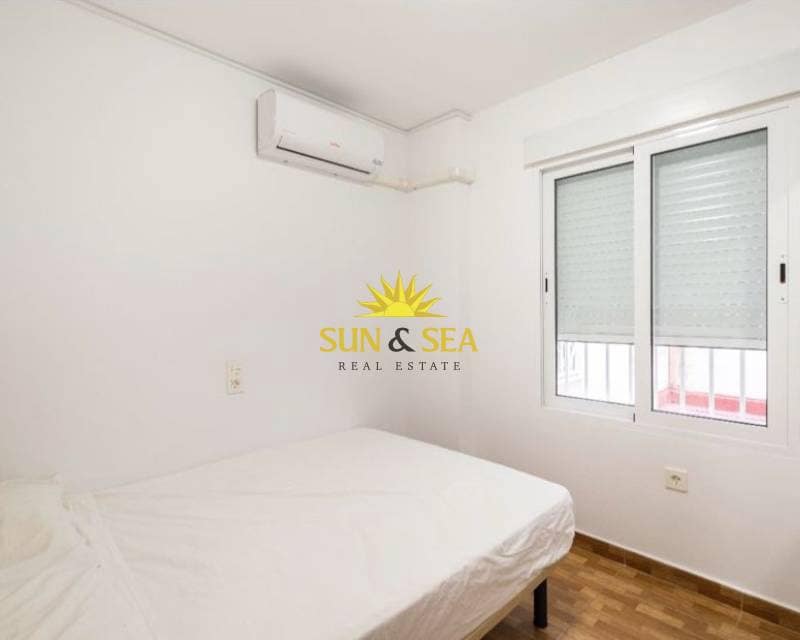 3 chambre Appartement à vendre à La Mata avec garage - 190 000 € (Ref: 8747900)