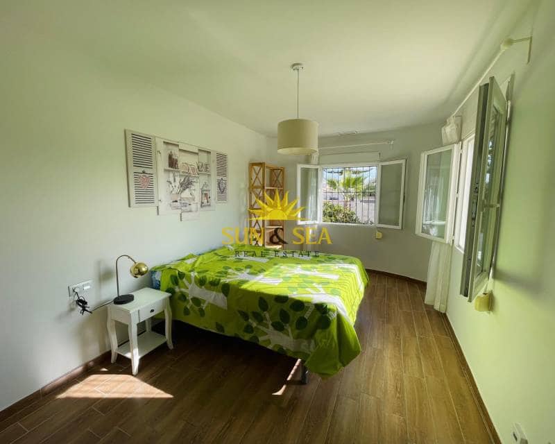 5 sovrum Villa att hyra i El Chaparral med pool garage - 2 200 € (Ref: 8750678)