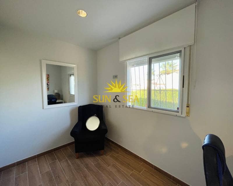 5 sovrum Villa att hyra i El Chaparral med pool garage - 2 200 € (Ref: 8750678)
