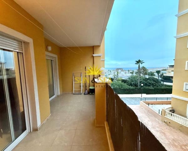 1 sypialnia Apartament do wynajęcia w Torreblanca, Torrevieja z basenem garażem - 650 € (Ref: 8751910)