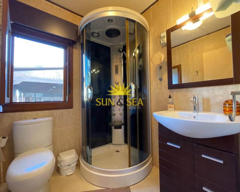 3 quarto Moradia para arrendar em San Miguel de Salinas com piscina garagem - 2 500 € (Ref: 8752082)