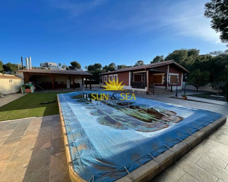 3 slaapkamer Villa te huur in San Miguel de Salinas met zwembad garage - € 2.500 (Ref: 8752082)