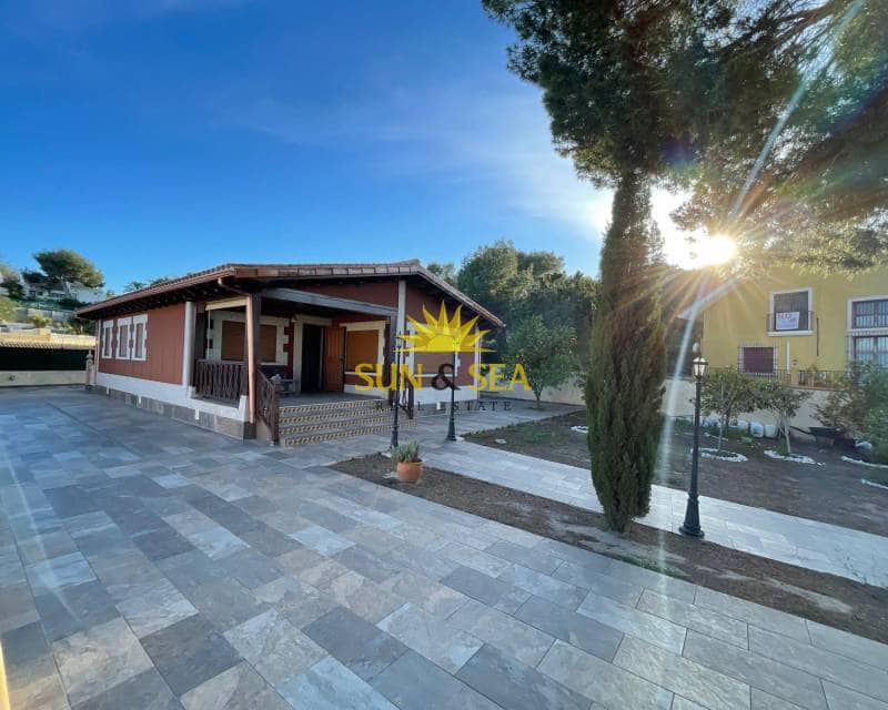 3 quarto Moradia para arrendar em San Miguel de Salinas com piscina garagem - 2 500 € (Ref: 8752082)