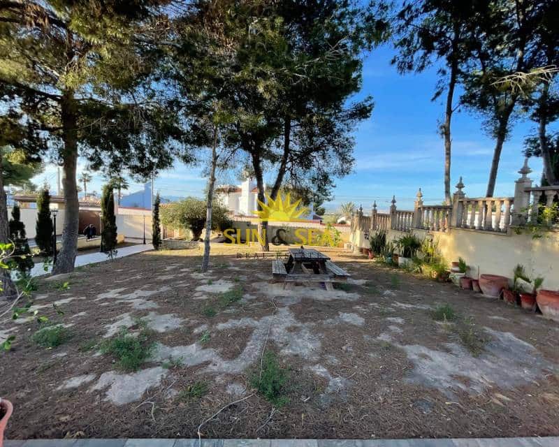 3 quarto Moradia para arrendar em San Miguel de Salinas com piscina garagem - 2 500 € (Ref: 8752082)