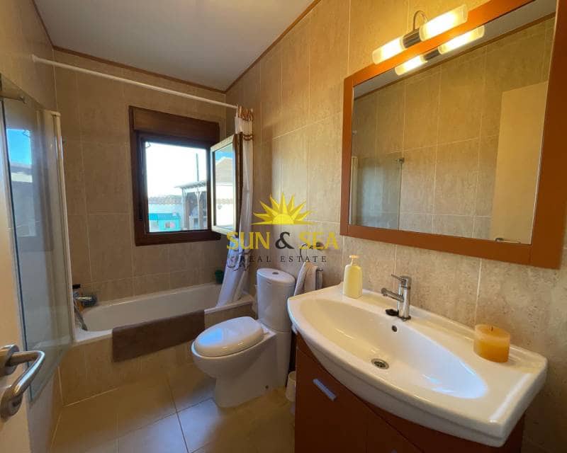 3 quarto Moradia para arrendar em San Miguel de Salinas com piscina garagem - 2 500 € (Ref: 8752082)